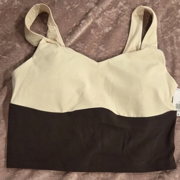 NWT! Old Navy Studio Smooth Seamed Longline Top - Picture 2 of 4